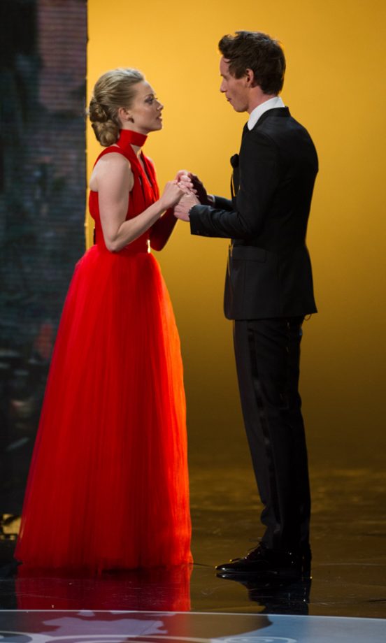 Eddie Redmayne And Amanda Seyfried Performing At The Oscars, LA, 2013