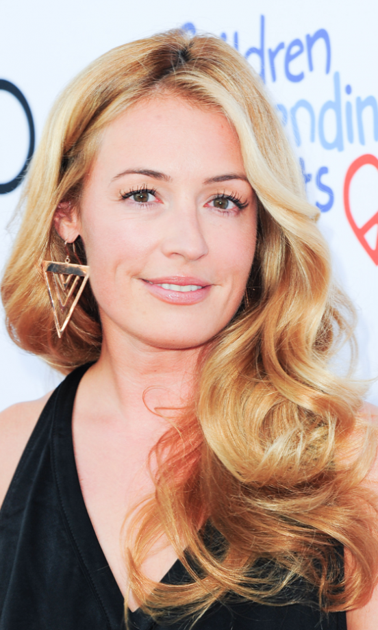Cat Deeley's Long Waves At Children Mending Hearts Style Sunday, 2013
