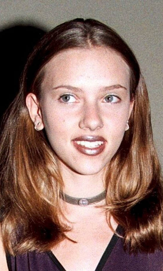 Scarlett Johansson Working A Natural Look At The Ifp Gotham Awards, 1998