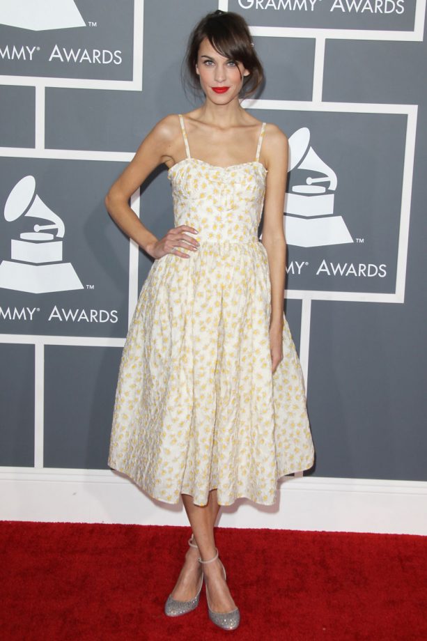 Alexa Chung Looking Pretty At The Grammy Awards, February 2013