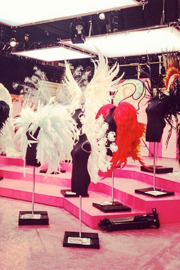 These Are The Scenes Victoria's Secret Was Sharing From Backstage
