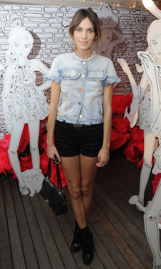 Alexa Chung Works Casual Chic At A Mulberry Party In London, September 2010