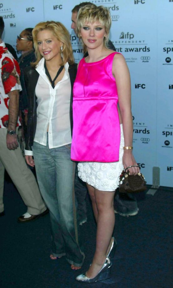 Scarlett Johansson And Brittany Murphy At The IFP Independant Spirit Awards, 2003