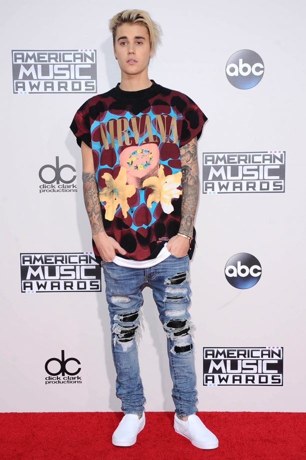 Justin Bieber At The American Music Awards, 2015