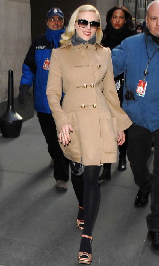 Scarlett Johansson Wearing A Beige Coat And Oversized Shades At ‘The Today Show' New York, 2008