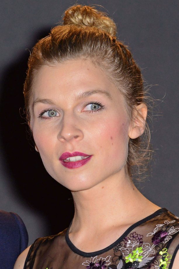 Clémence Poésy's Messy Bun At The British Fashion Awards, 2013