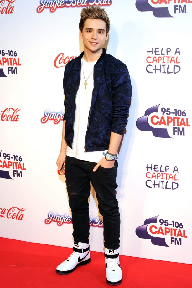 Elyar Fox In High-Tops At The Jingle Bell Ball