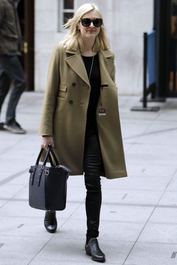 Fearne Cotton Rocks Up To The BBC Radio 1 Studios In London