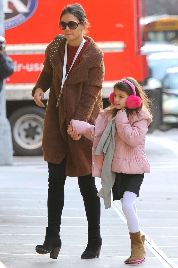 Katie Holmes And Suri Cruise Enjoy Some Mother And Daughter Bonding
