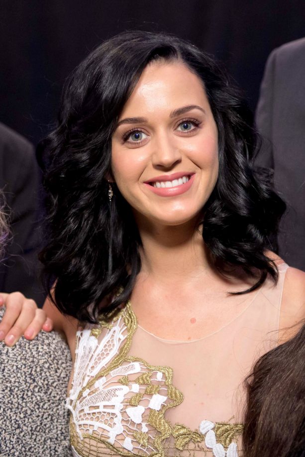 Katy Perry At The UNICEF Snowflake Ball 2013