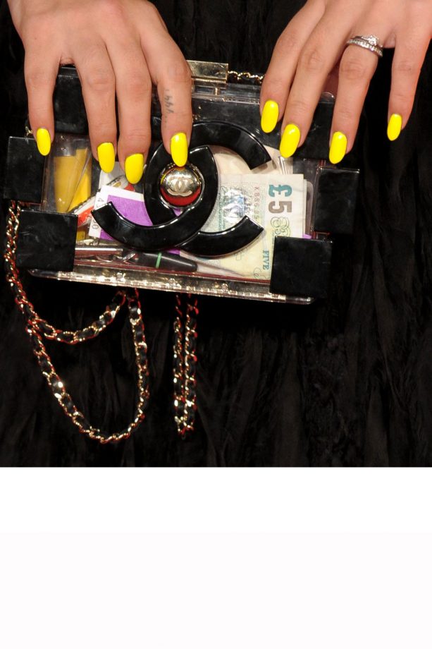 Party Nails: Lily Allen's Neon Yellow