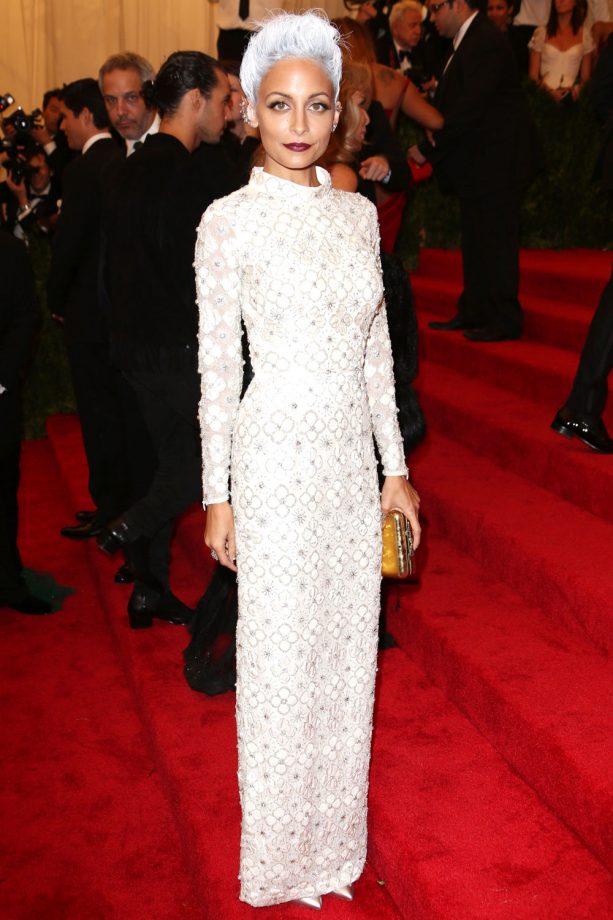 Nicole Richie Shows Off Her Best Gothic Rock Look At The Met Gala