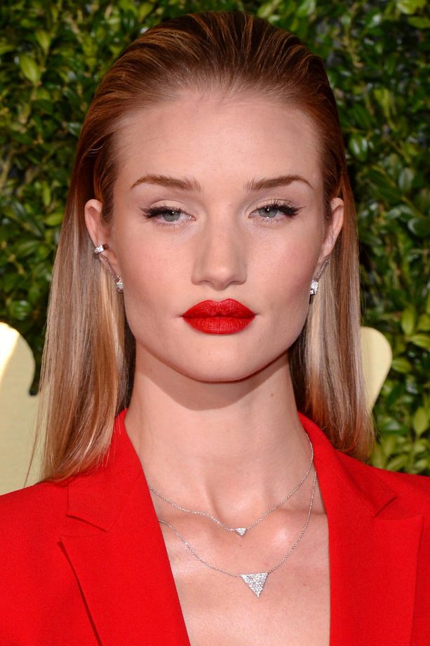 Rosie Huntington-Whiteley's Smoking Hot Pout At The British Fashion Awards, 2013