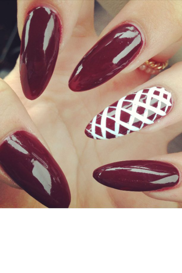 Party Nails: Ruby Red Lattice
