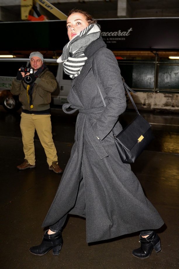 Amber Heard Takes A Stroll In Manhatten