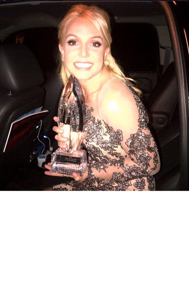 Britney Spears Wins Favourite Pop Artist