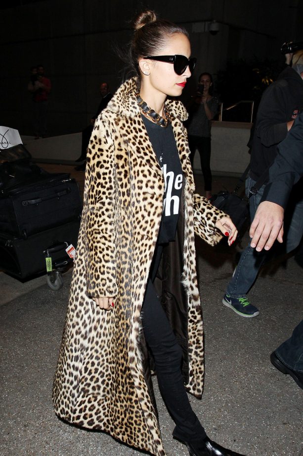 Nicole Richie Stands Out In A Floor-Length Leopard Print Coat, 2013