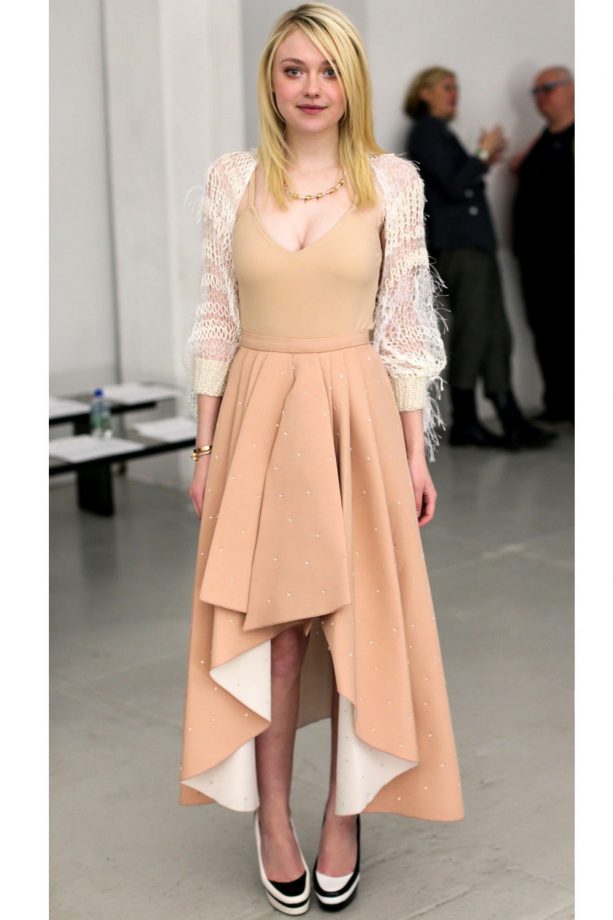 Dakota Fanning At New York Fashion Week AW14