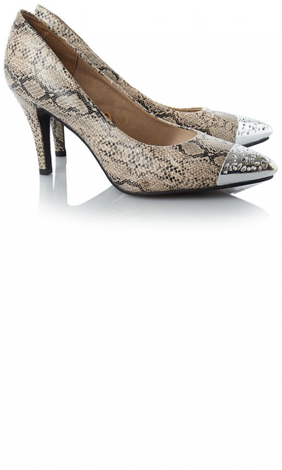 George Snake Courts, £16