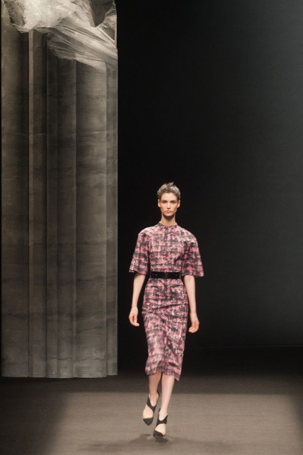 Monique Lhuillier Autumn/Winter 2014 Show At New York Fashion Week