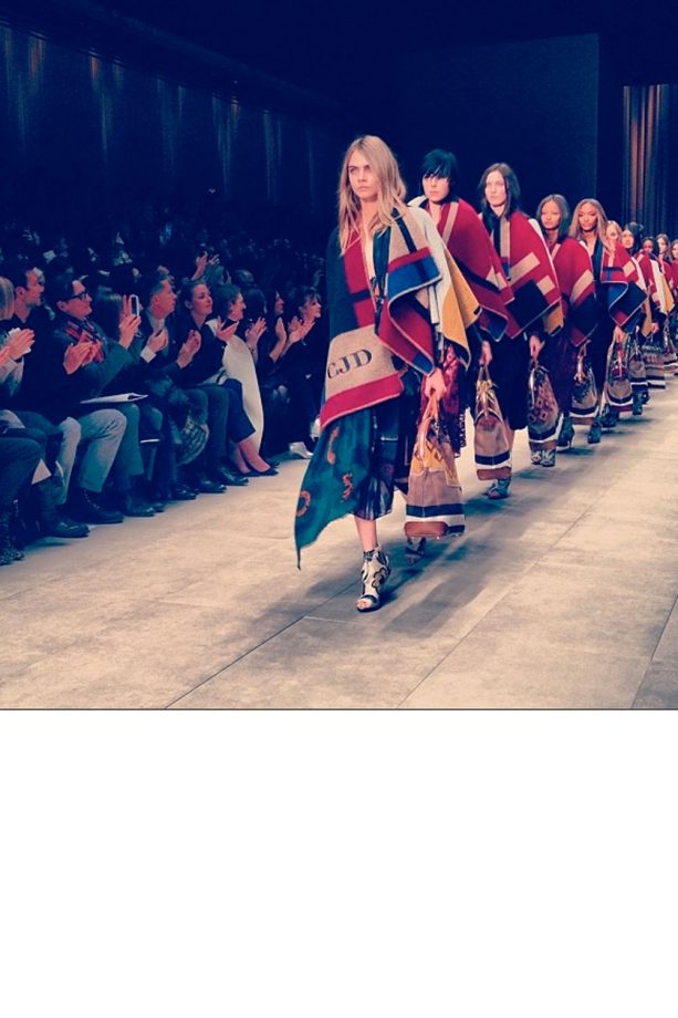 Cara Delevingne Leading The Burberry Catwalk
