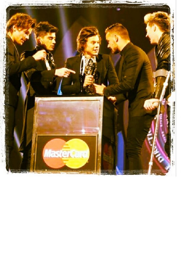 Zayn Malik Says 'We Did It' To Best Global Success Award Win