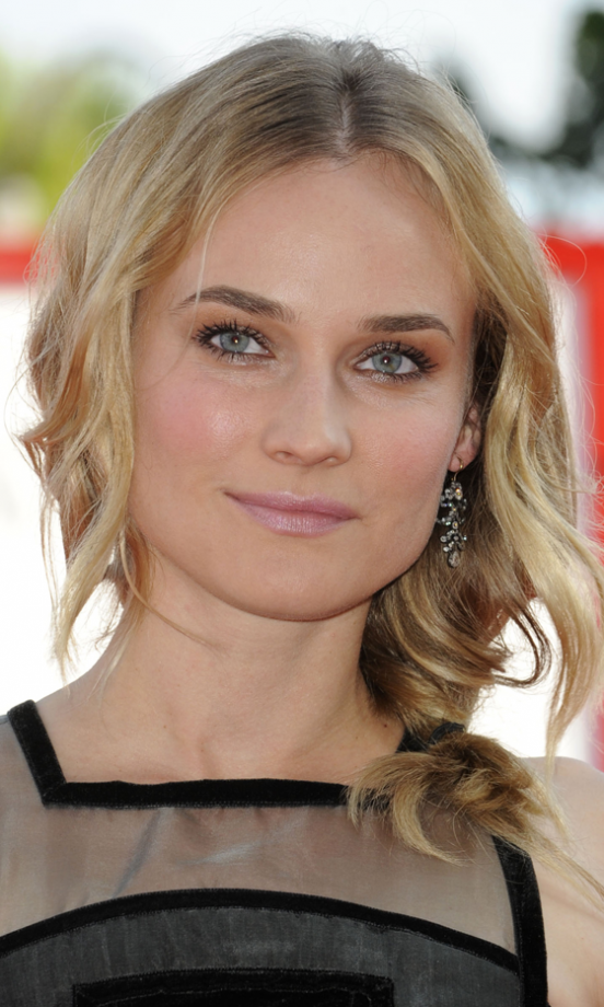 Diane Kruger's Loose Side Bun Is A Great Way To Work Curled Hair, 2010