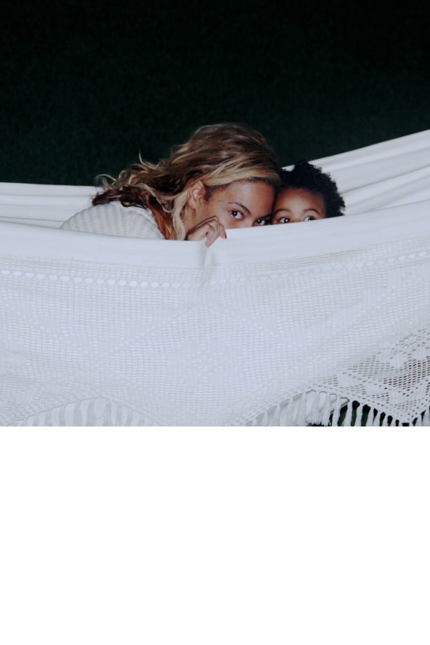 Beyoncé And Blue Ivy Play Hammock Hide-And-Seek Together, 2013