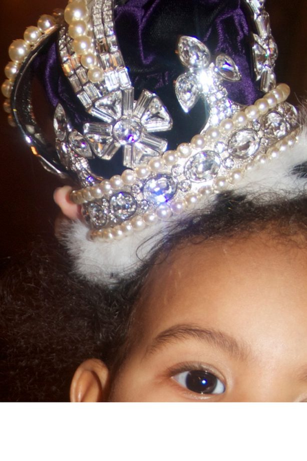 Blue Ivy Steals Beyoncé's Pop Crown In A Gorgeous Close-Up, 2013