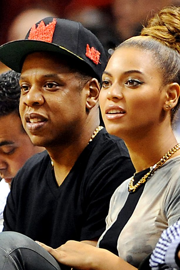 Beyonce And Jay Z Watch The NBA From The Sidelines, 2012
