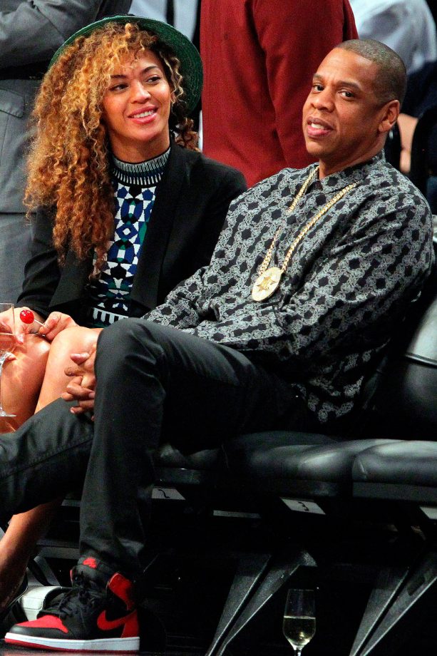Beyoncé And Jay-Z Relax Courtside At The Basketball In New York, 2014