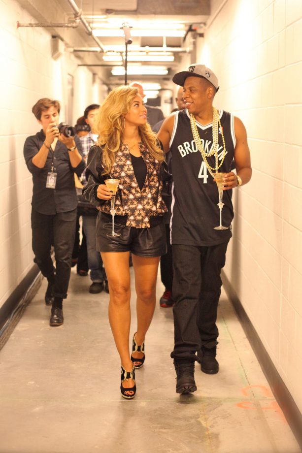 Beyonce and Jay Z Sip Casually On Crystal At The Mrs Carter World Tour, 2013