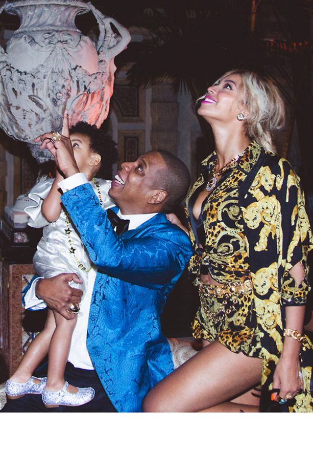 Beyoncé, Jay-Z And Blue Ivy Share An Adorable Family Moment Together On New Year's Eve, 2014