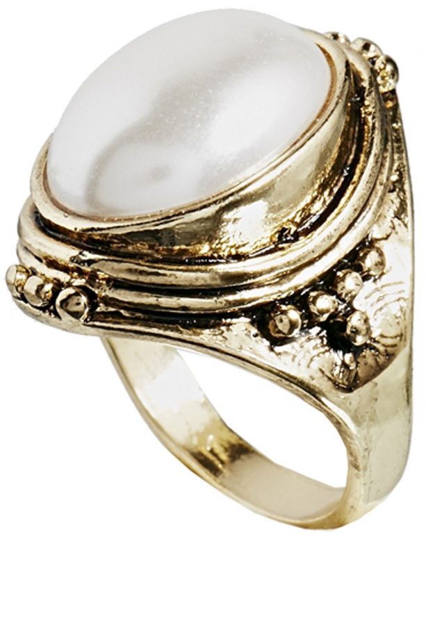 ASOS CURVE Faux Pearl Cocktail Ring, £8