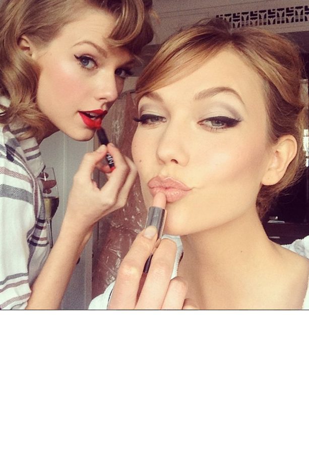 Taylor Swift And Karlie Kloss Prep Together Before The Met Ball, 2014