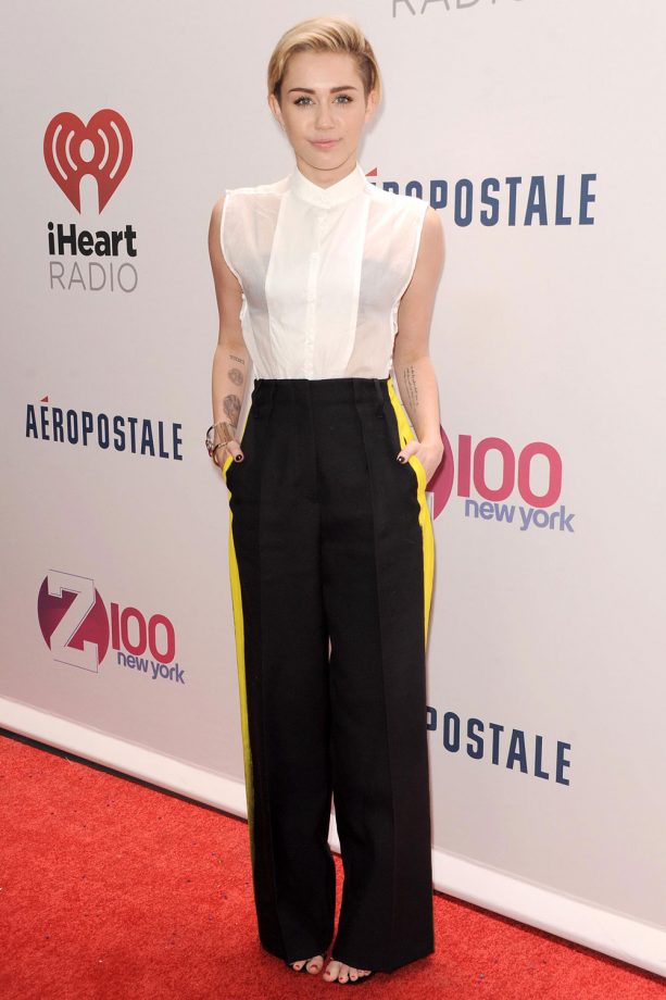 Miley Cyrus Smartens Up In Maison Martin Margiela At The Z100 Jingle Ball, 2013