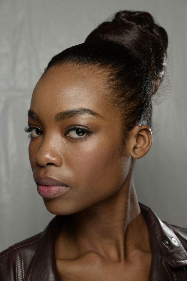 Beauty Trend: '50s Ballerina Buns