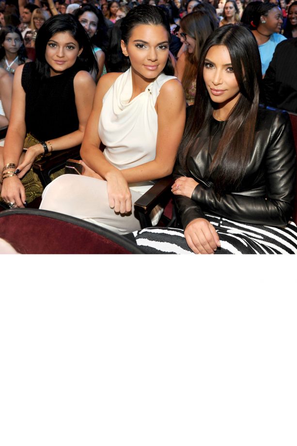 Kylie Jenner, Kim Kardashian And Kendall Jenner At The Teen Choice Awards, 2014