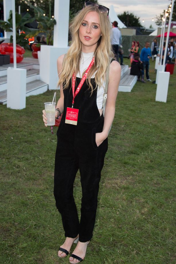 Diana Vickers Rocked A Chic Black Jumpsuit At V Festival, 2014