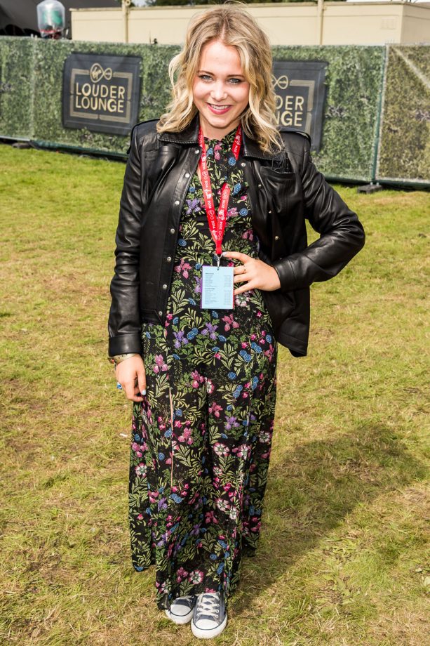 Poppy James Goes Casual At V Festival, 2014