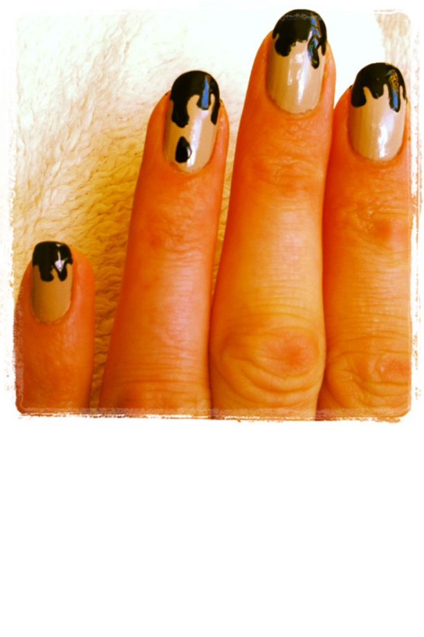 Halloween Nails: Black Blood Mani