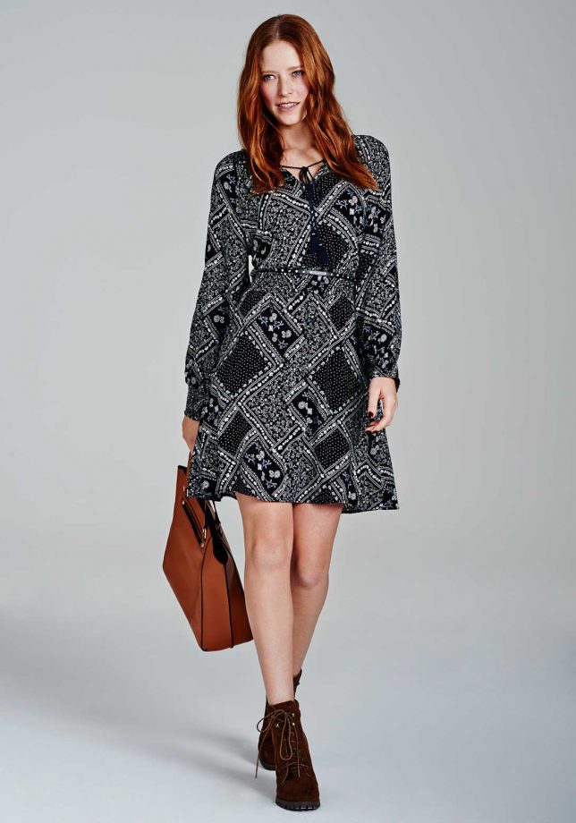 Pretty Paisley