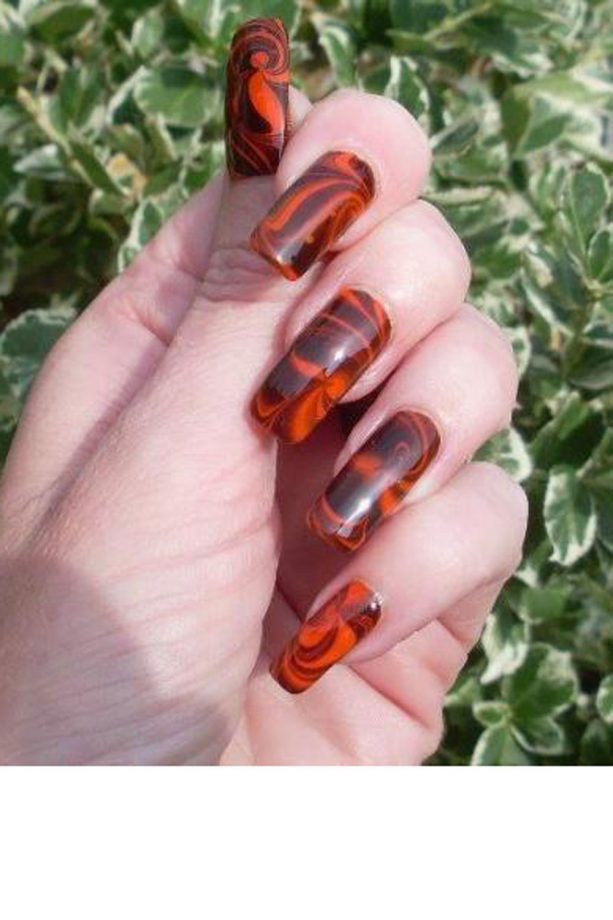 Halloween Nails: Sickly Sweet Swirl