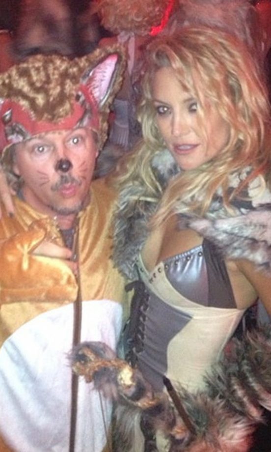 Kate Hudson Turns Sexy Game Of Thrones Star For Her Halloween Party In LA, 2013