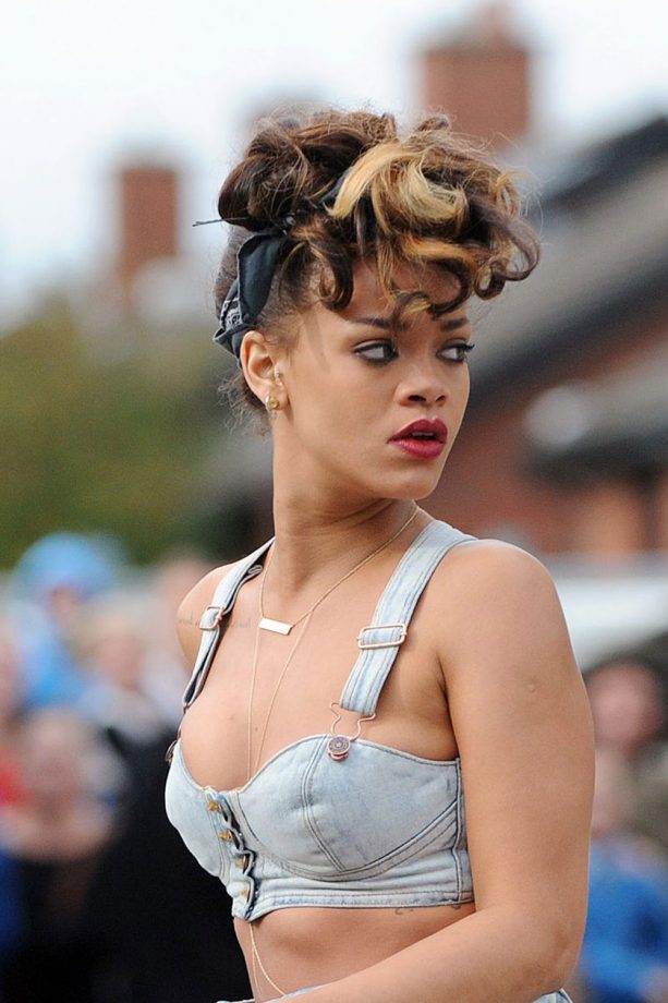 Rihanna Goes For A Retro Pin-Up Do For Her 'We Found Love' Music Video, 2011