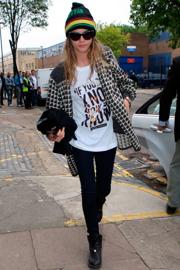 Cara Delevingne Goes For A Casual Look Out And About In London, 2013