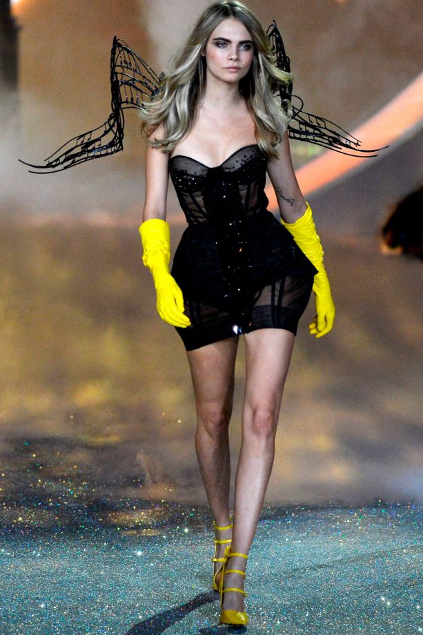 Cara Delevingne Walks The Victoria Secrets Fashion Show In New York, 2013