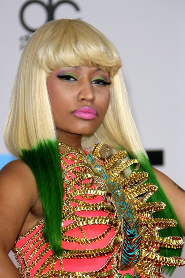 Nicki Minaj With Green Dip-Dye Hair At The American Music Awards, 2010