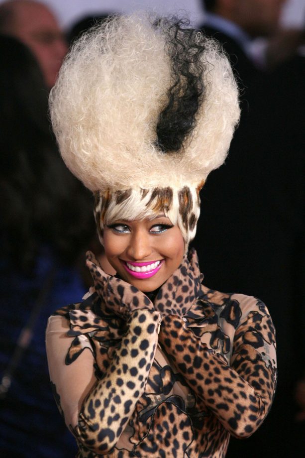 Nicki Minaj Roars With a Leopard Print Fringe At The Grammy Awards, 2011