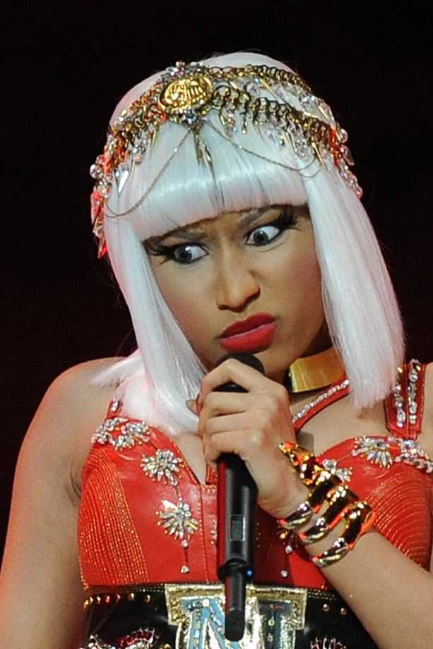 Nicki Minaj Thrills With White Hair Performing With Madonna At The Superbowl Show, 2012